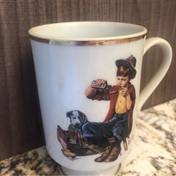 Vintage Norman Rockwell "Friend In Need" 1981 Porcelain Mug by The Danbury Mint - Picture 2 of 7